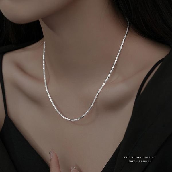 S925 Silver Starry Necklace for Women Simple and Trendy Vegetal Jewelry with Luxury Ins Trend for Gifts and Engagements
