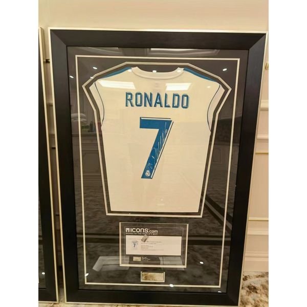 Cristiano Ronaldo Signed Limited Edition Football Jersey With Authentic Autographed Signed Jersey Soccer Autograph Jersey